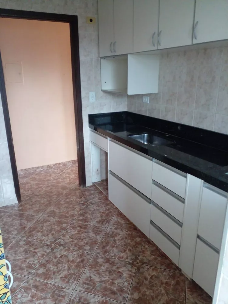 Apartamento à venda com 2 quartos, 50m² - Foto 3