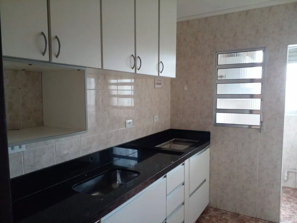 Apartamento à venda com 2 quartos, 50m² - Foto 2