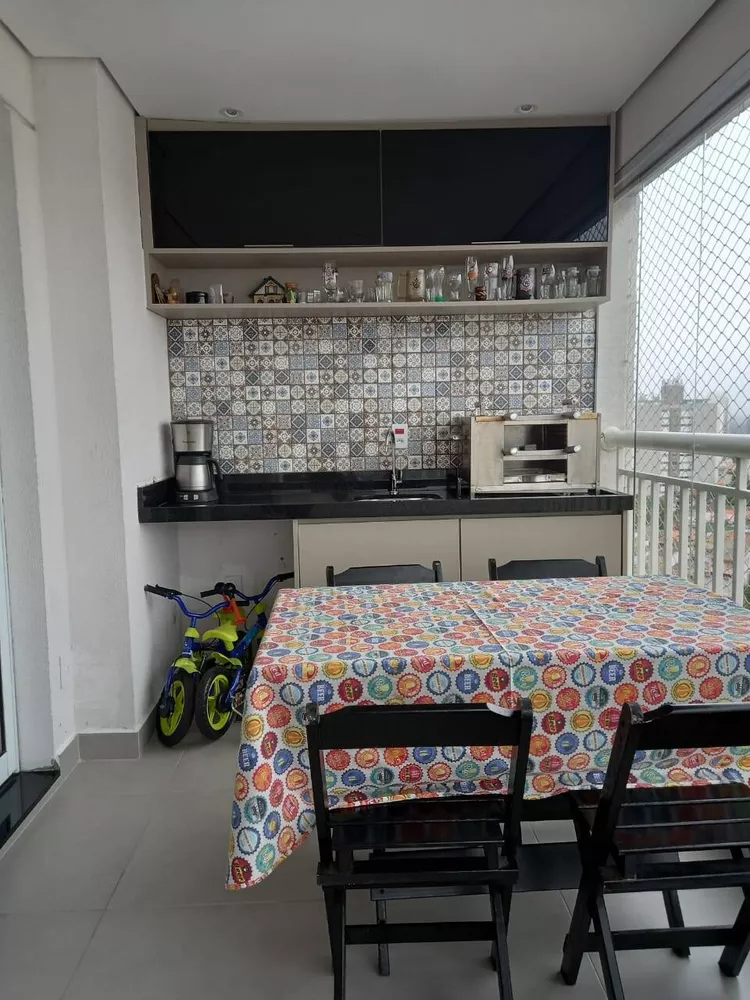 Apartamento à venda com 2 quartos, 107m² - Foto 4