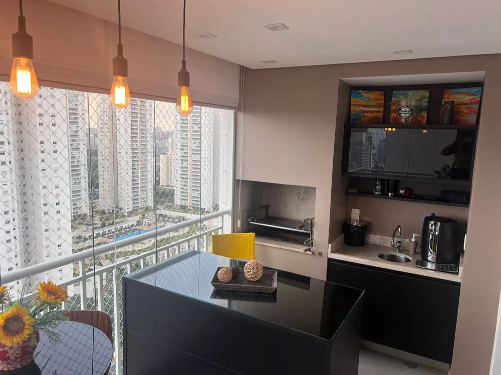 Apartamento à venda com 3 quartos, 123m² - Foto 2