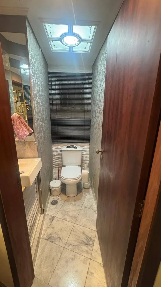 Sobrado, 3 quartos, 259 m² - Foto 4