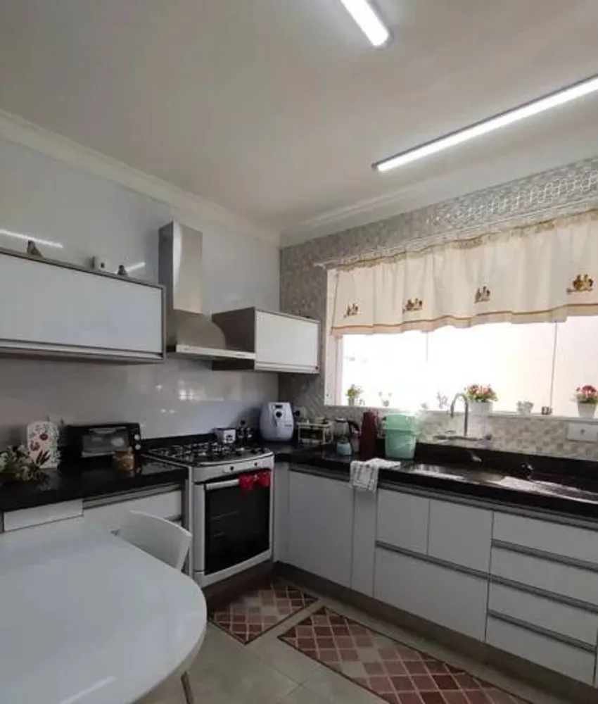 Casa, 3 quartos, 295 m² - Foto 6