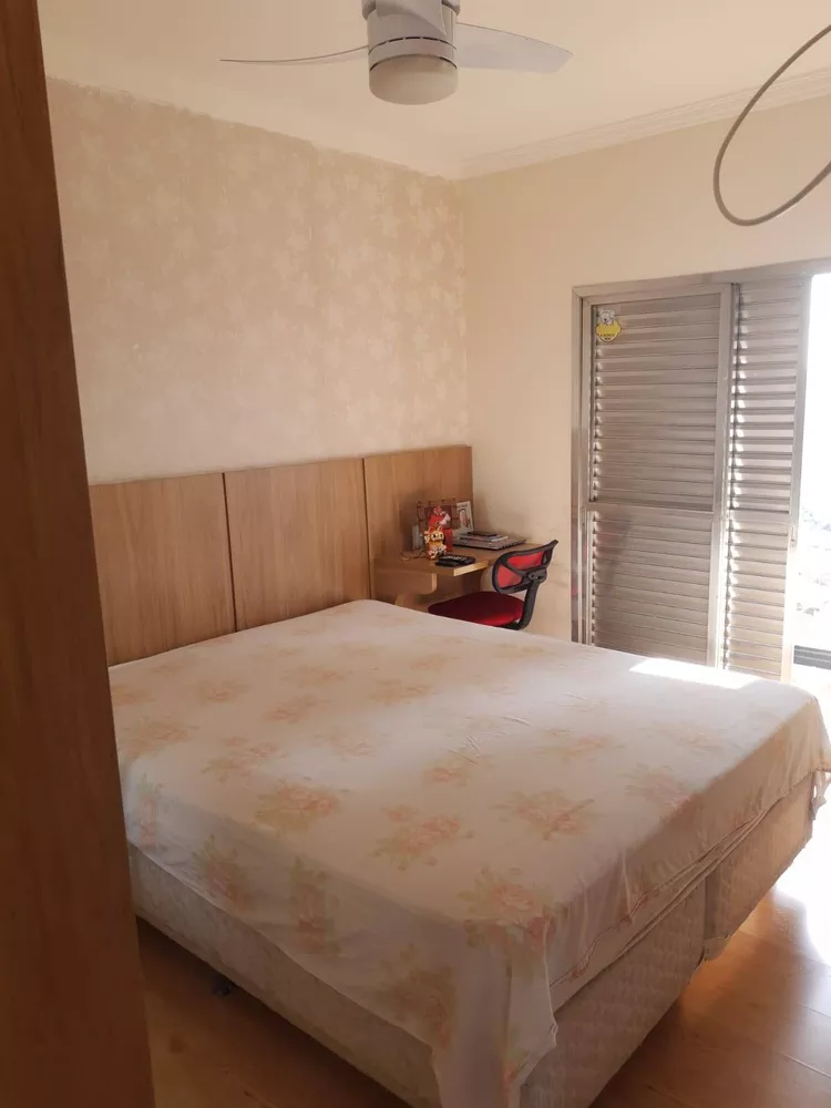 Apartamento à venda com 2 quartos, 69m² - Foto 3