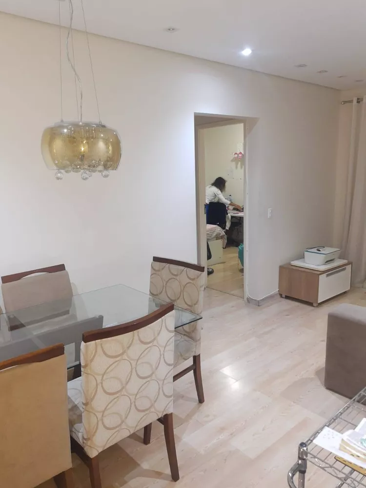 Apartamento à venda com 2 quartos, 69m² - Foto 4