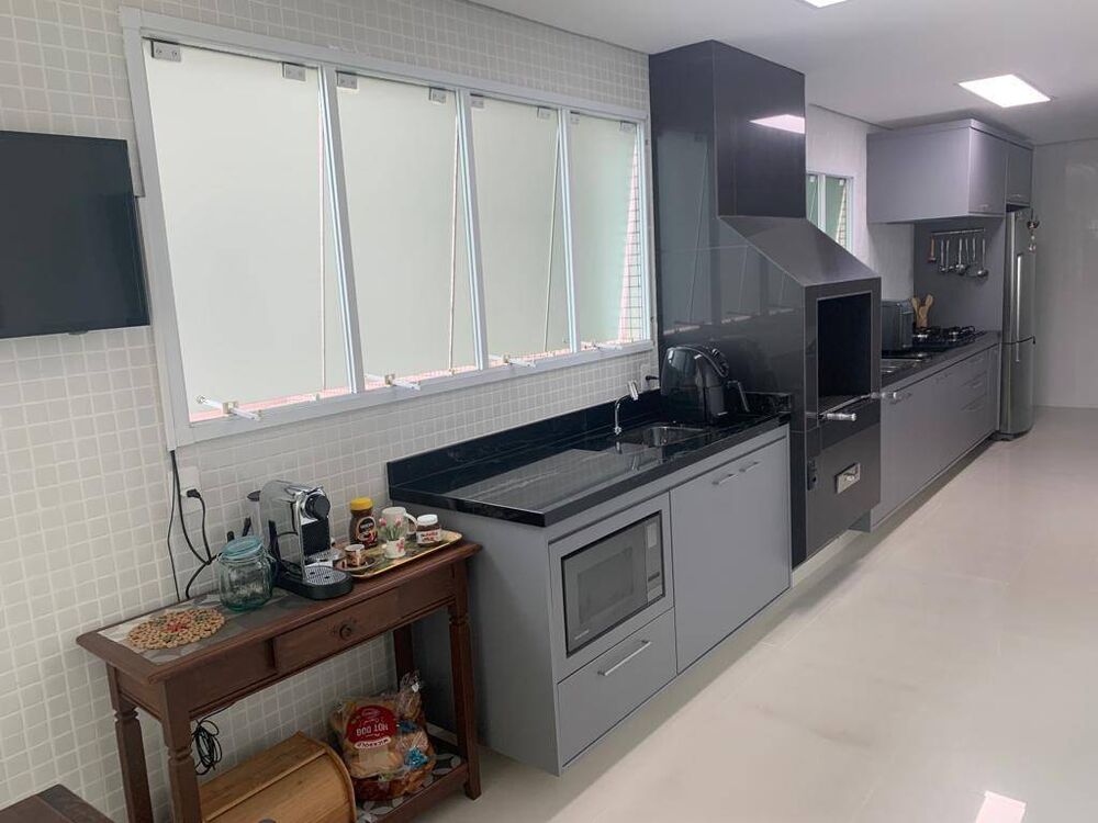 Apartamento, 3 quartos, 130 m² - Foto 2
