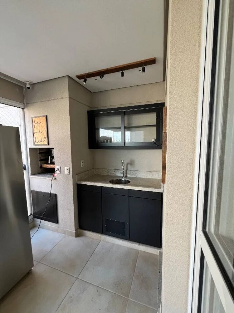 Apartamento à venda com 3 quartos, 93m² - Foto 4