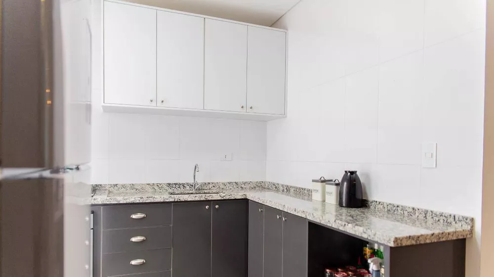 Apartamento à venda com 2 quartos, 72m² - Foto 1