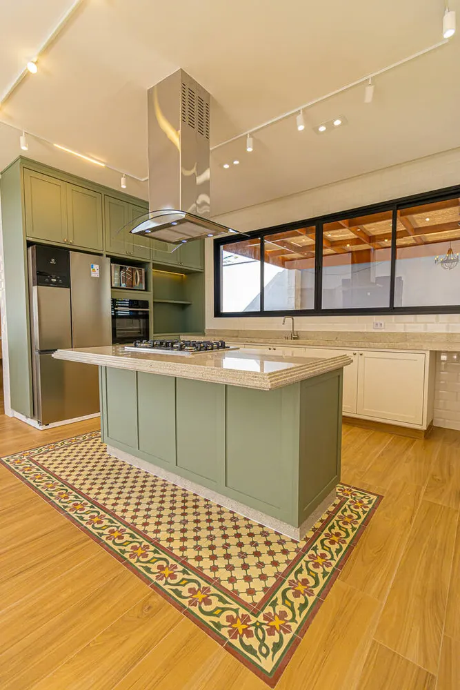 Casa, 4 quartos, 337 m² - Foto 1