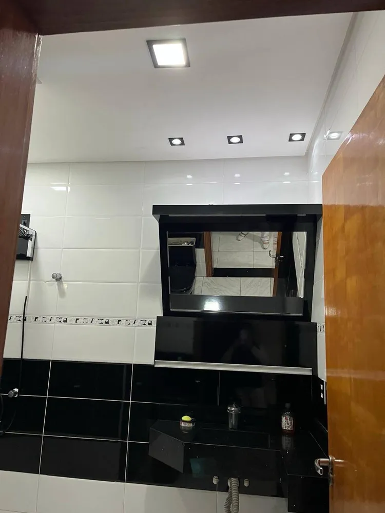 Casa, 3 quartos, 210 m² - Foto 4