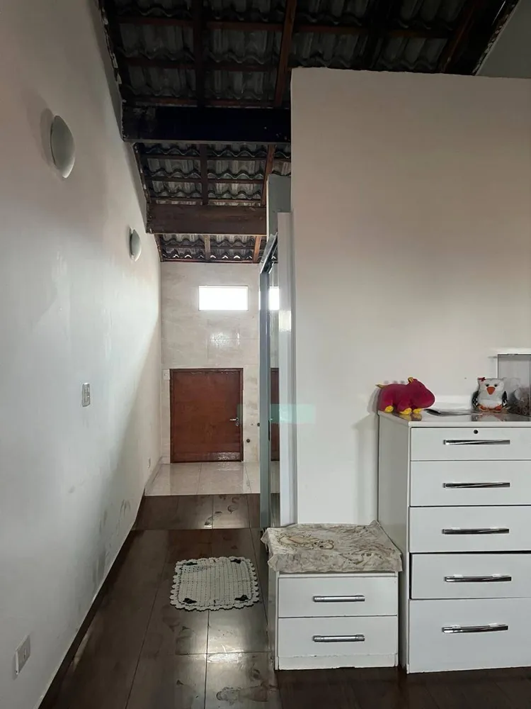 Casa, 3 quartos, 210 m² - Foto 3