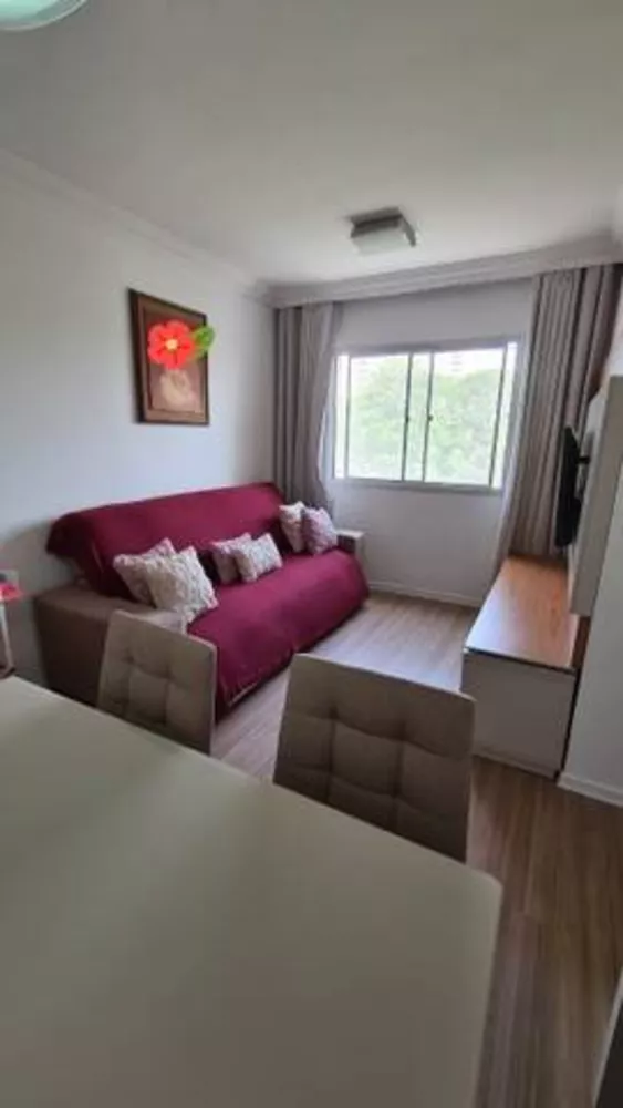 Apartamento à venda com 3 quartos, 65m² - Foto 2