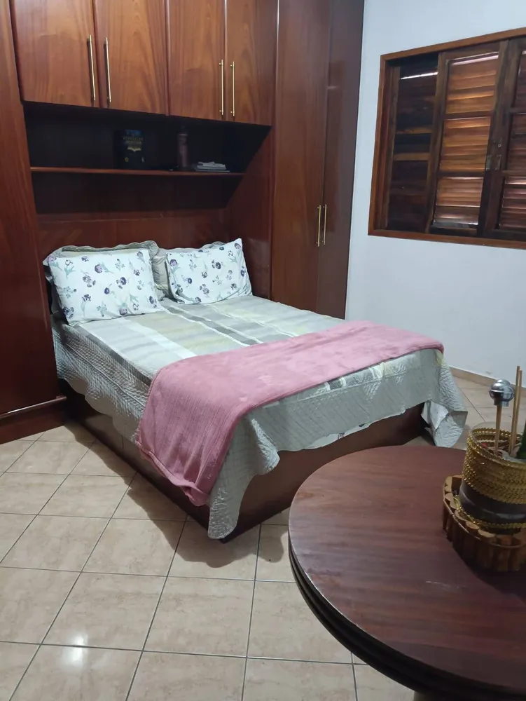 Casa, 3 quartos, 221 m² - Foto 5