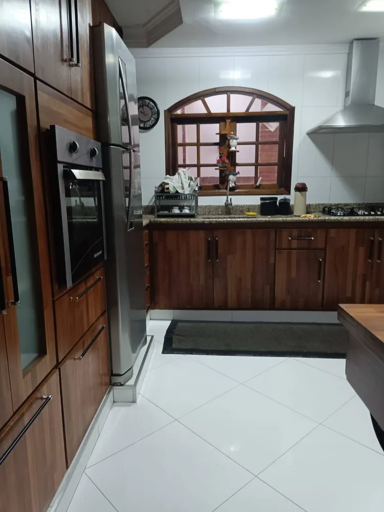 Casa, 3 quartos, 221 m² - Foto 6