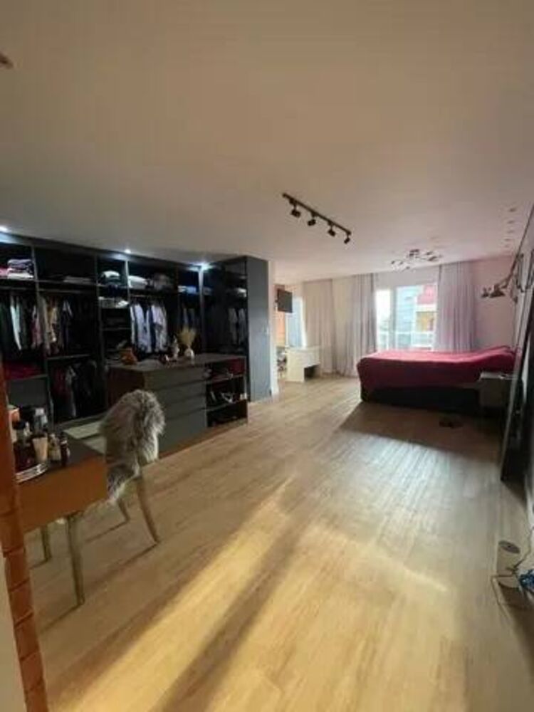 Casa, 2 quartos, 250 m² - Foto 1