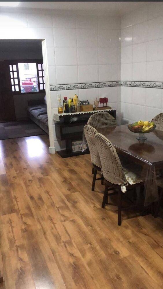 Casa, 3 quartos, 298 m² - Foto 1