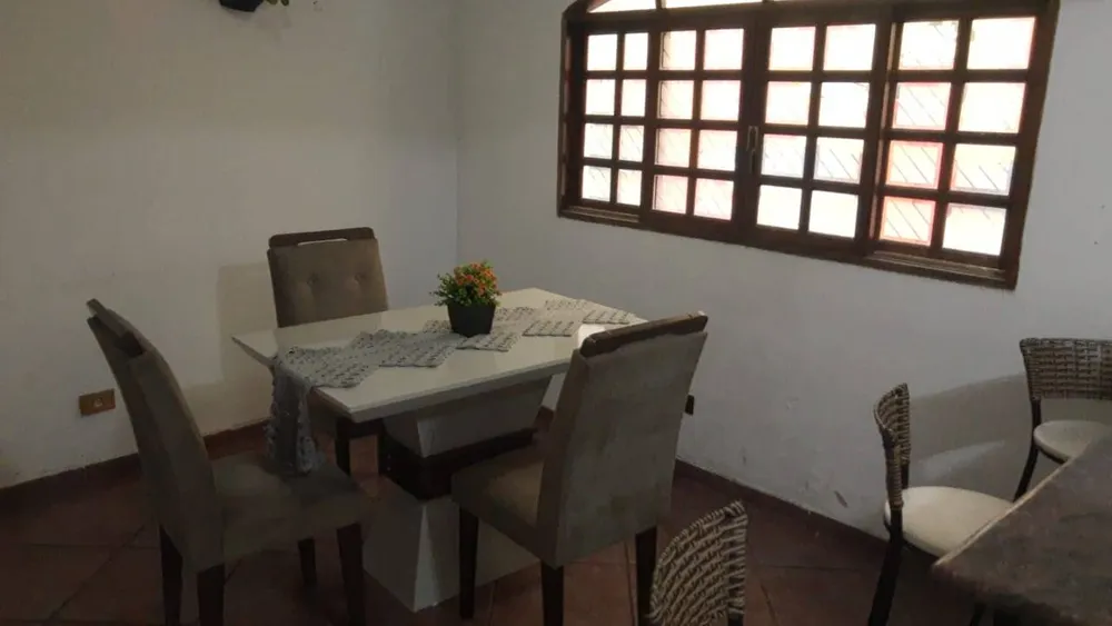 Casa, 3 quartos, 237 m² - Foto 8