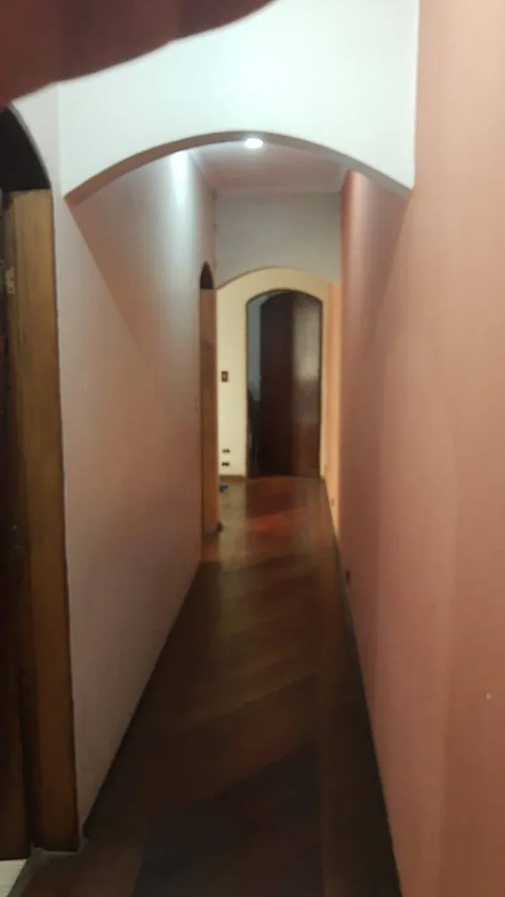 Casa, 3 quartos, 237 m² - Foto 1