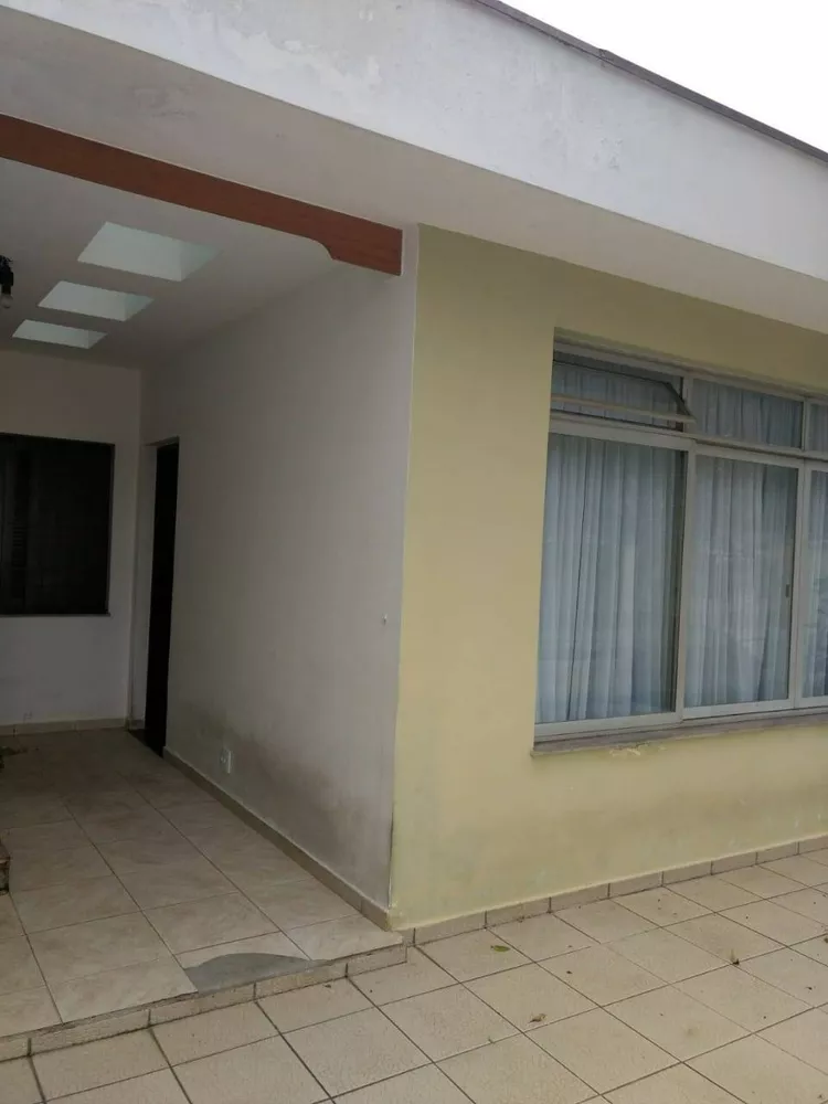 Casa à venda com 3 quartos, 156m² - Foto 4