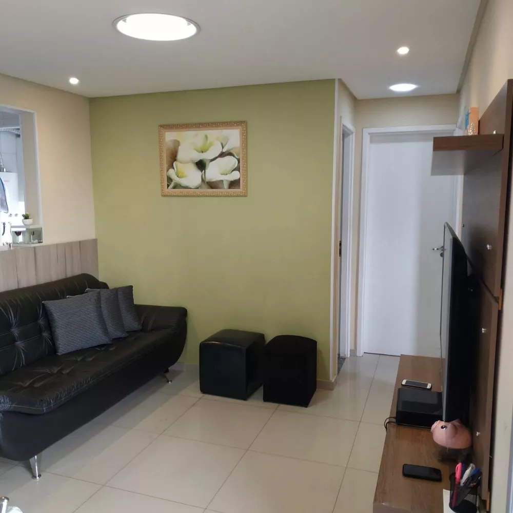 Apartamento à venda com 2 quartos, 45m² - Foto 2