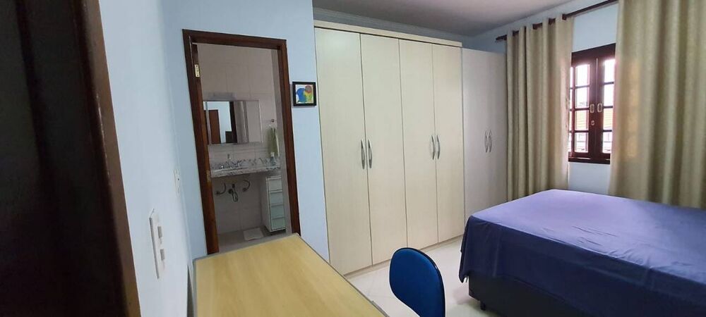 Casa, 3 quartos, 224 m² - Foto 3