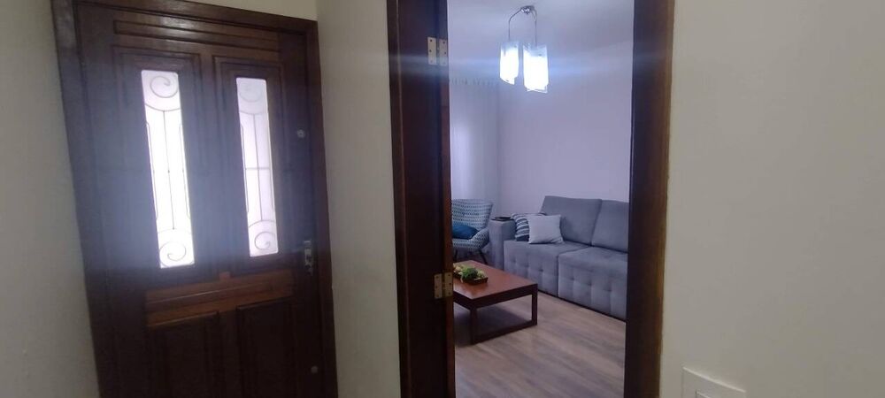 Casa, 3 quartos, 224 m² - Foto 1