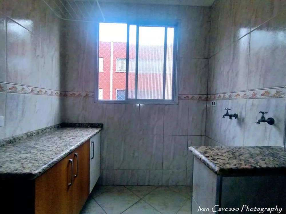 Apartamento à venda com 2 quartos, 60m² - Foto 4