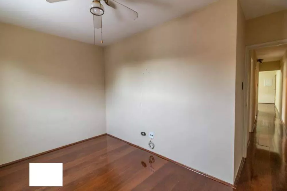 Apartamento à venda com 2 quartos, 60m² - Foto 5