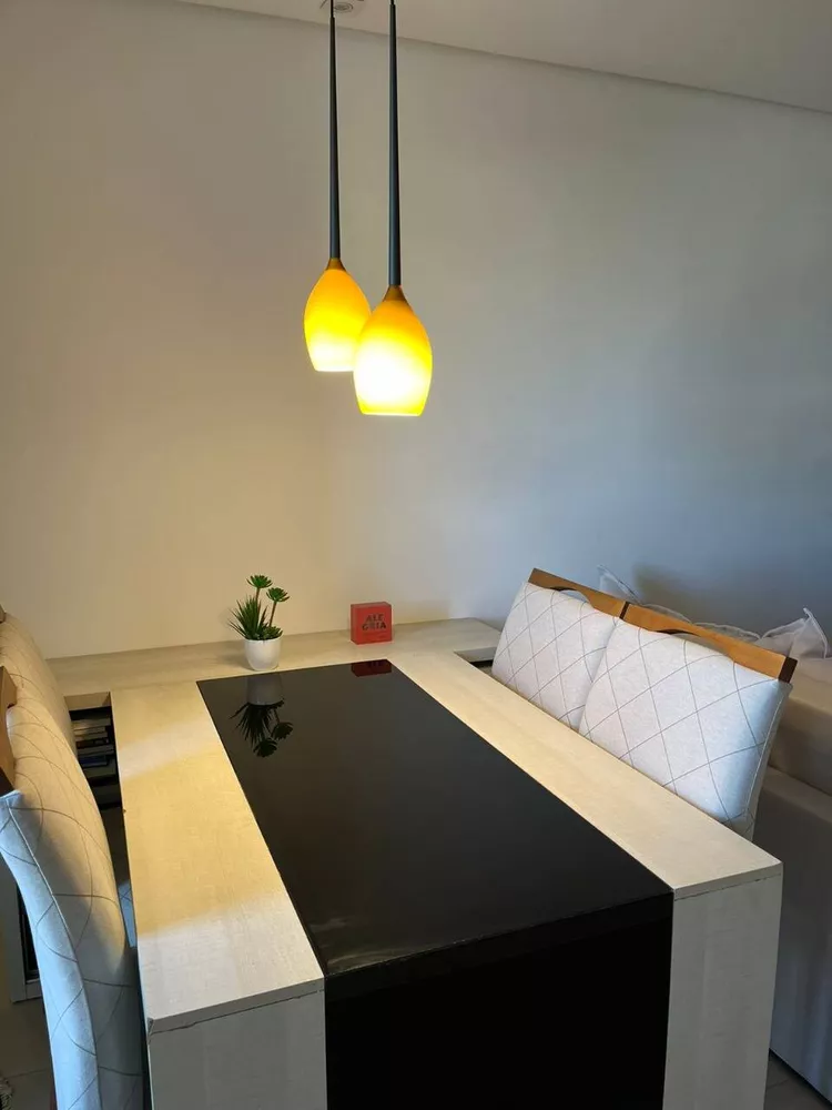 Apartamento à venda com 2 quartos, 47m² - Foto 4