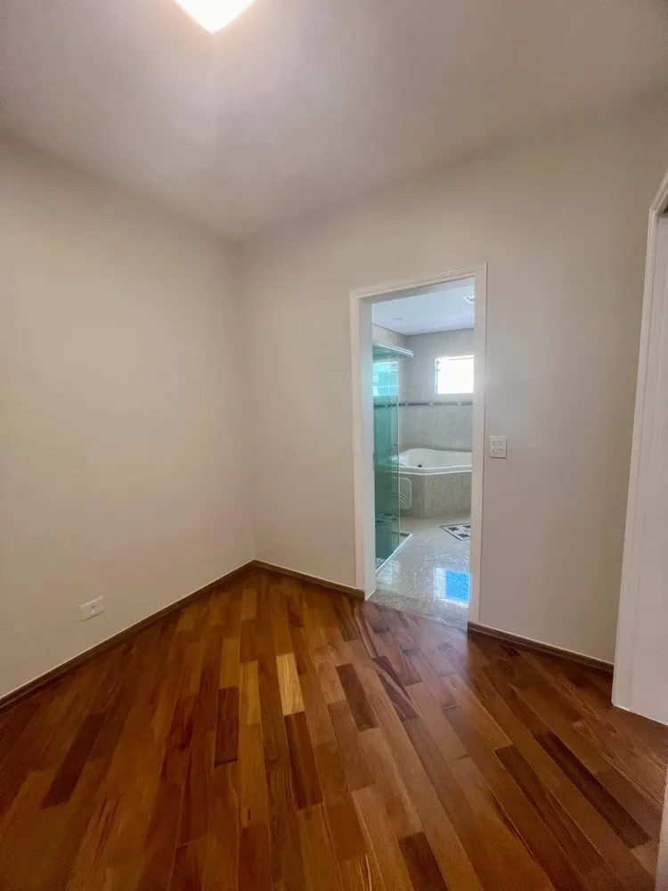 Casa, 3 quartos, 244 m² - Foto 8