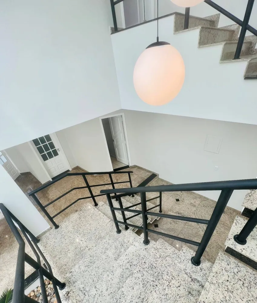 Casa, 3 quartos, 244 m² - Foto 1