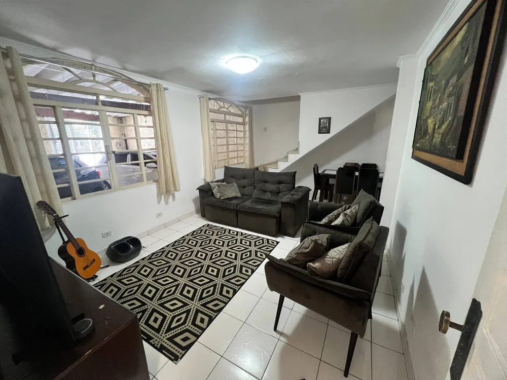 Casa, 3 quartos, 161 m² - Foto 1