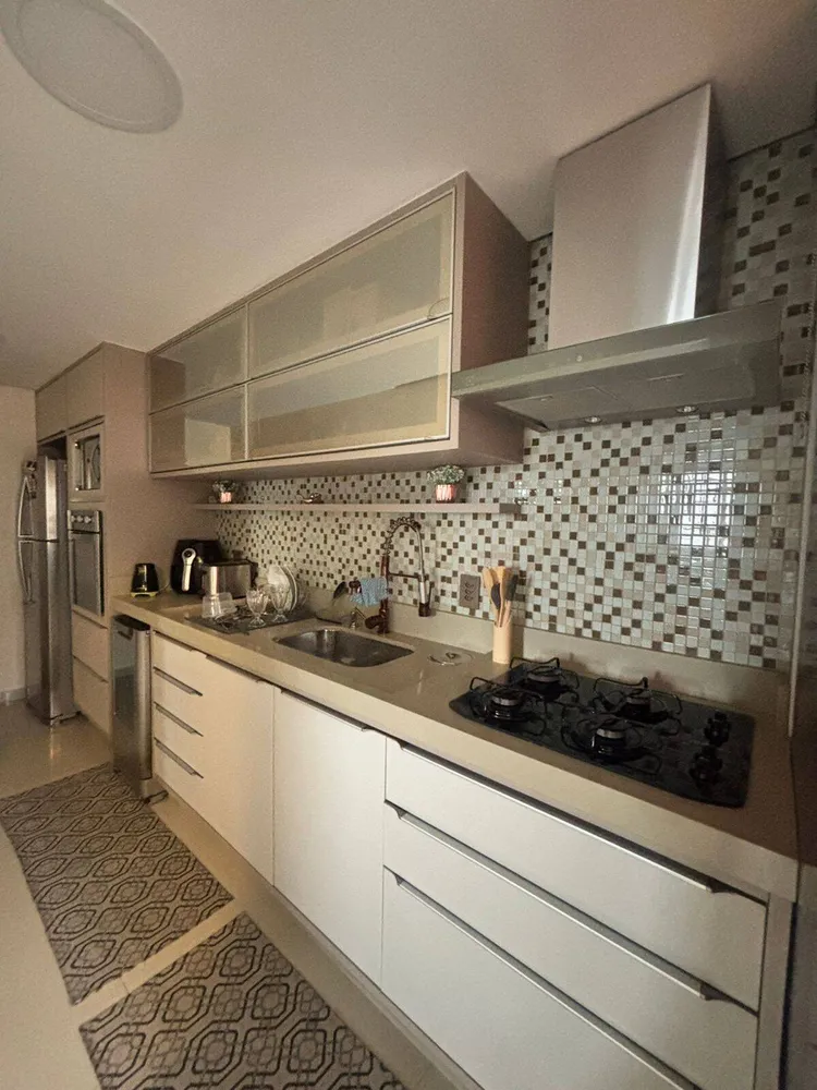 Cobertura, 3 quartos, 158 m² - Foto 2
