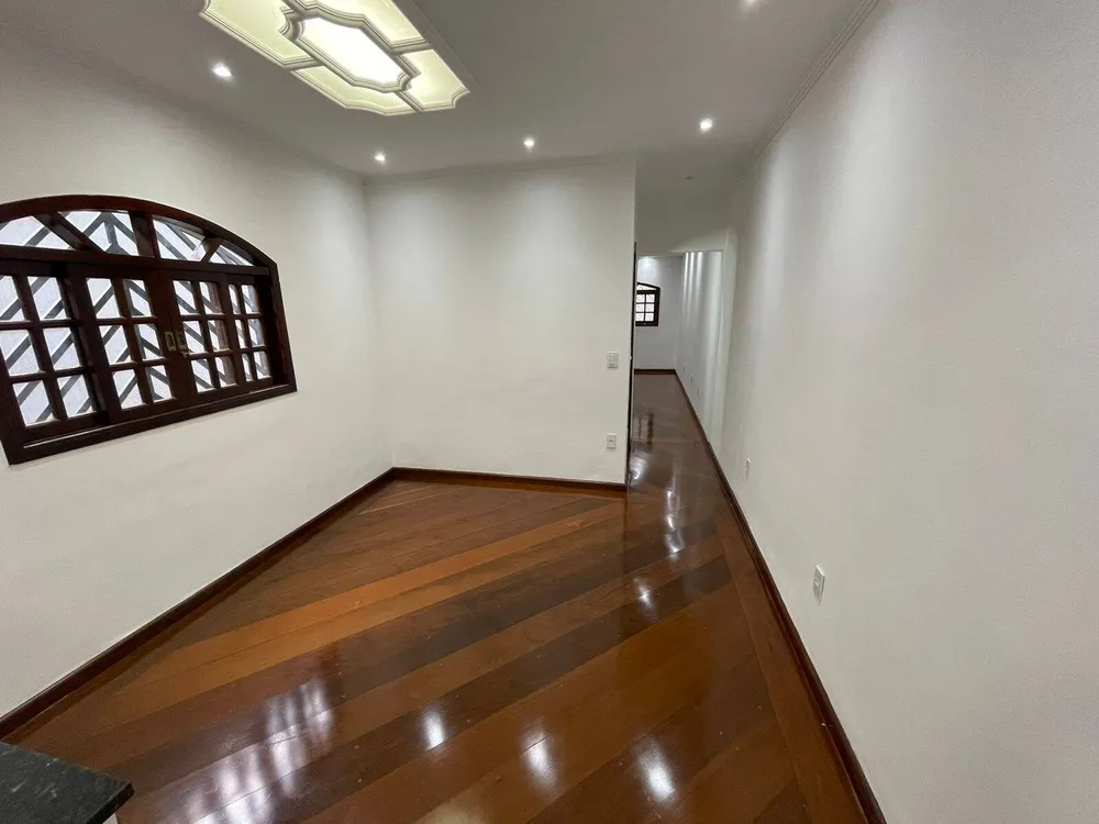 Casa, 3 quartos, 220 m² - Foto 11