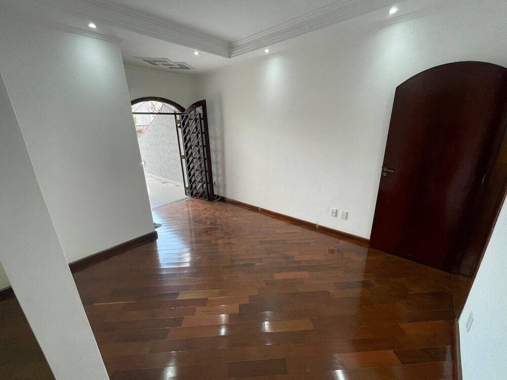 Casa, 3 quartos, 220 m² - Foto 7