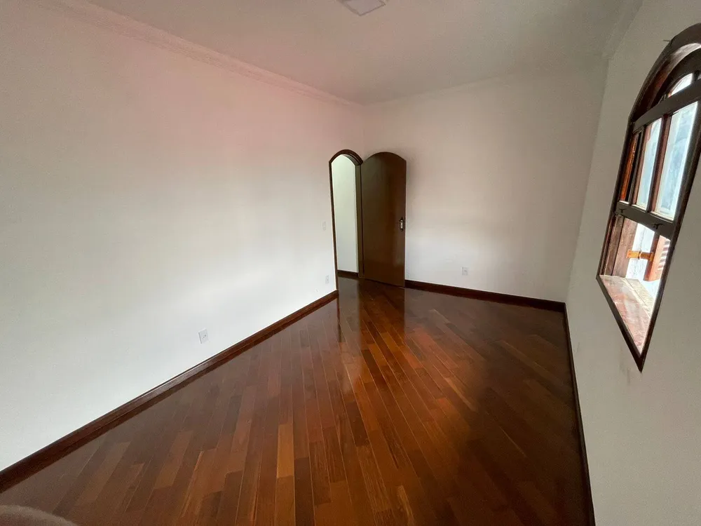 Casa, 3 quartos, 220 m² - Foto 10