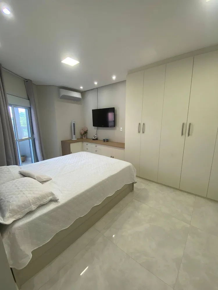 Casa, 3 quartos, 210 m² - Foto 8