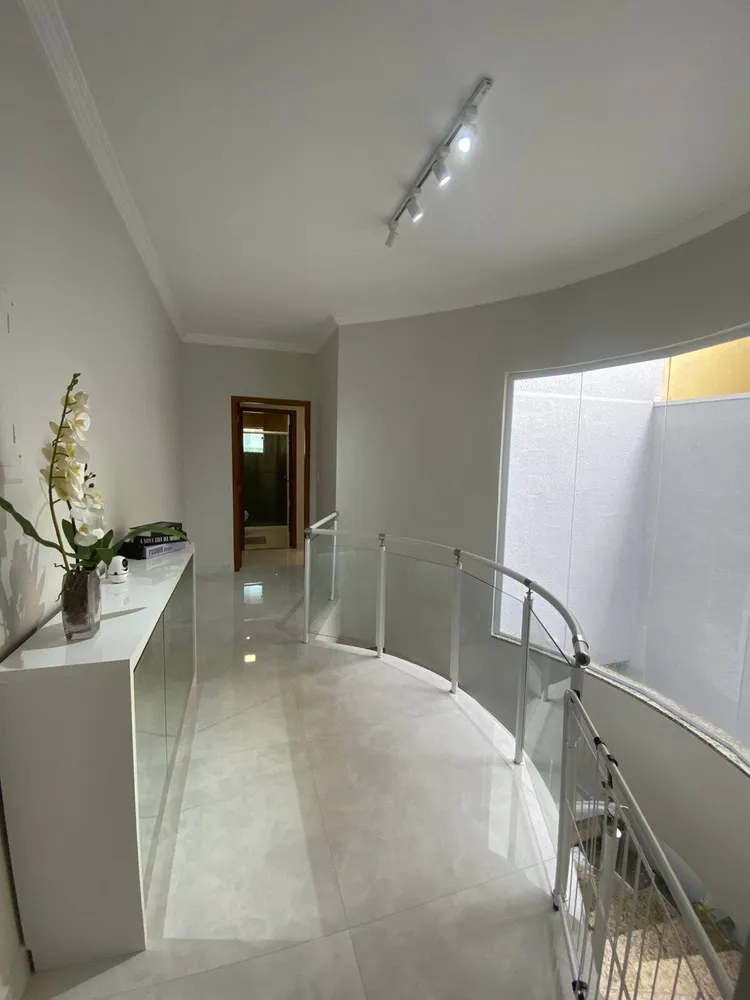 Casa, 3 quartos, 210 m² - Foto 13