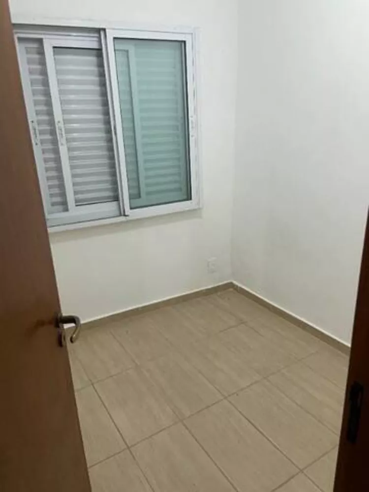 Apartamento à venda com 2 quartos, 40m² - Foto 3