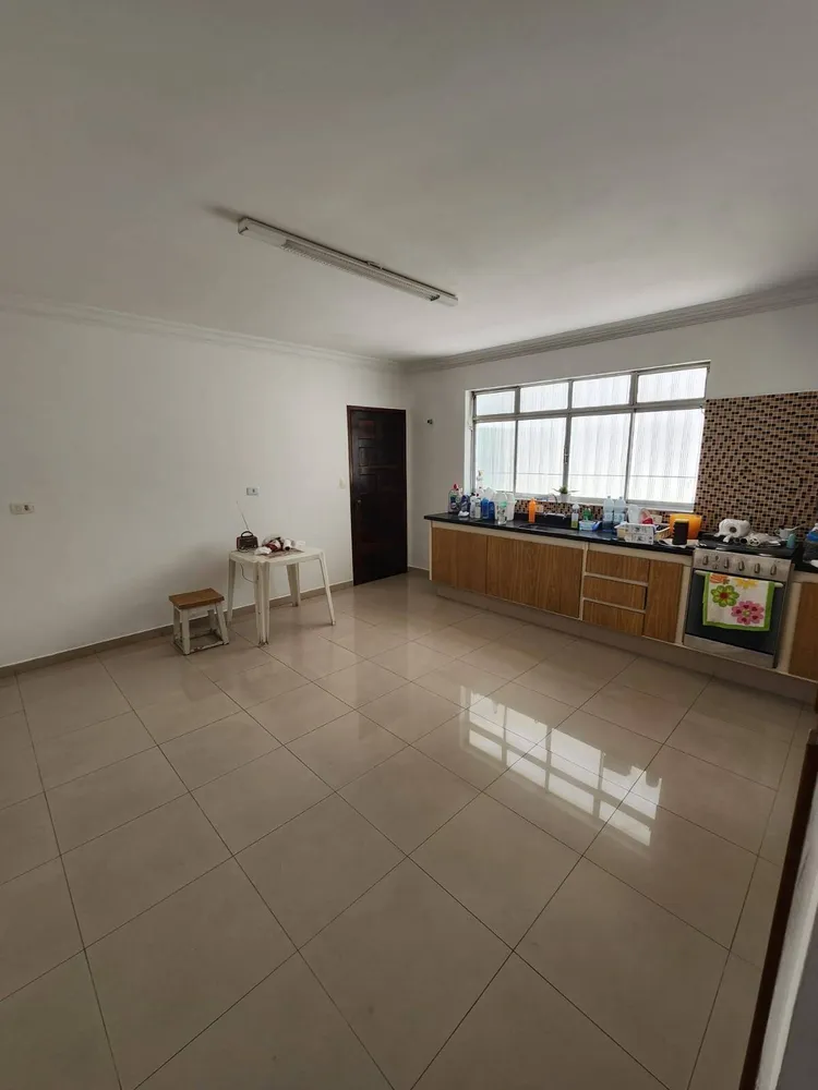 Casa, 3 quartos, 210 m² - Foto 2