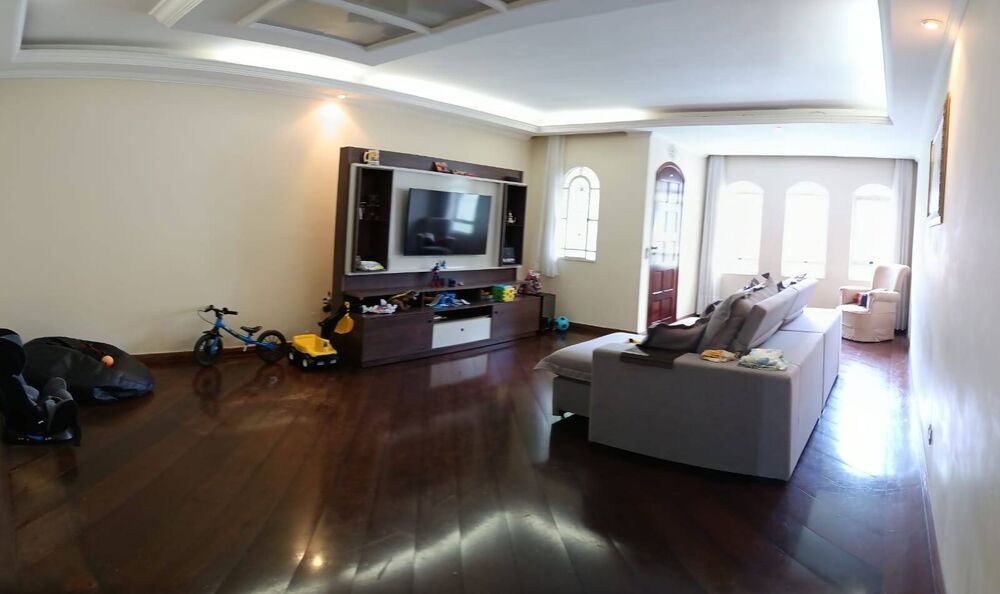 Casa, 4 quartos, 230 m² - Foto 1
