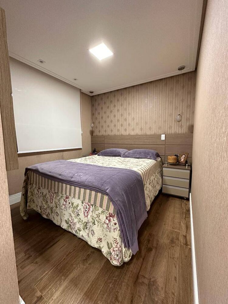 Apartamento à venda com 3 quartos, 105m² - Foto 4