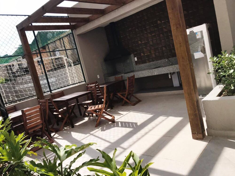 Apartamento à venda com 2 quartos, 42m² - Foto 2