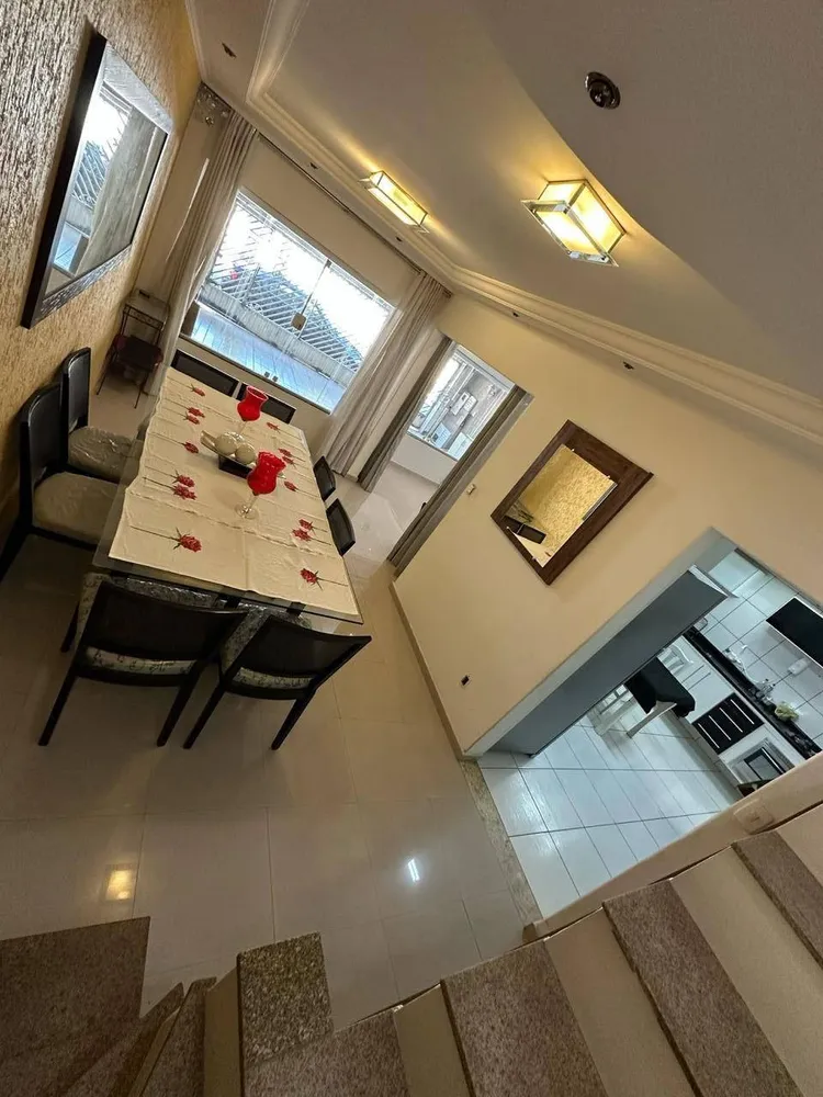 Casa, 5 quartos, 295 m² - Foto 3