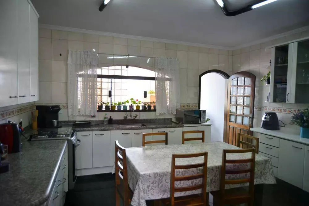 Casa, 4 quartos, 390 m² - Foto 4