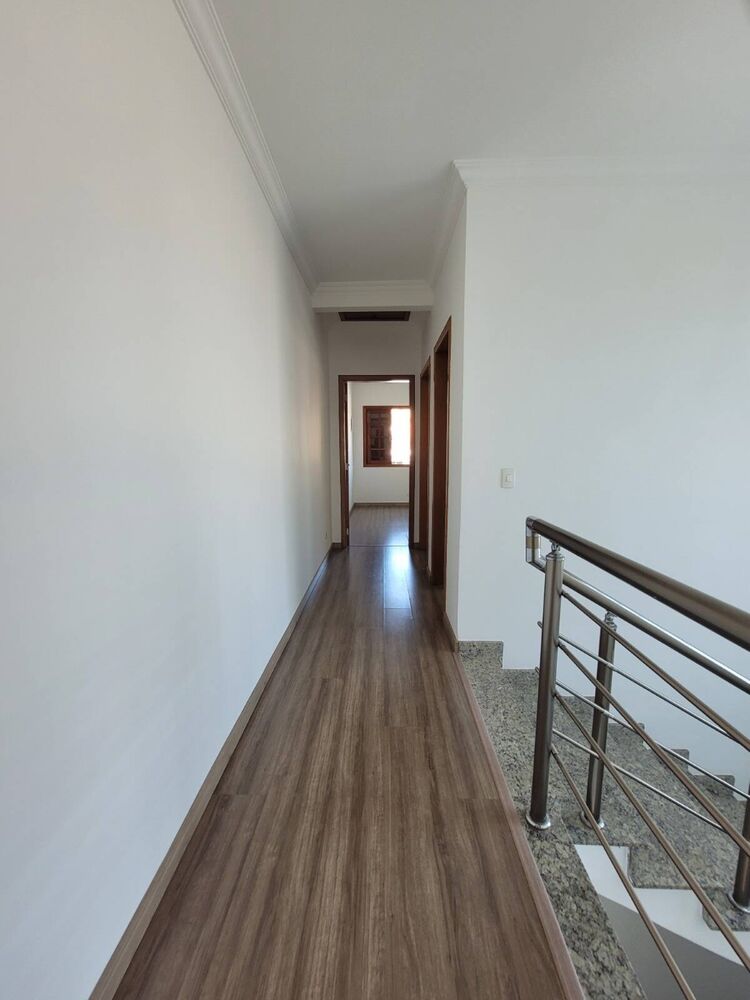 Sobrado, 3 quartos, 235 m² - Foto 2