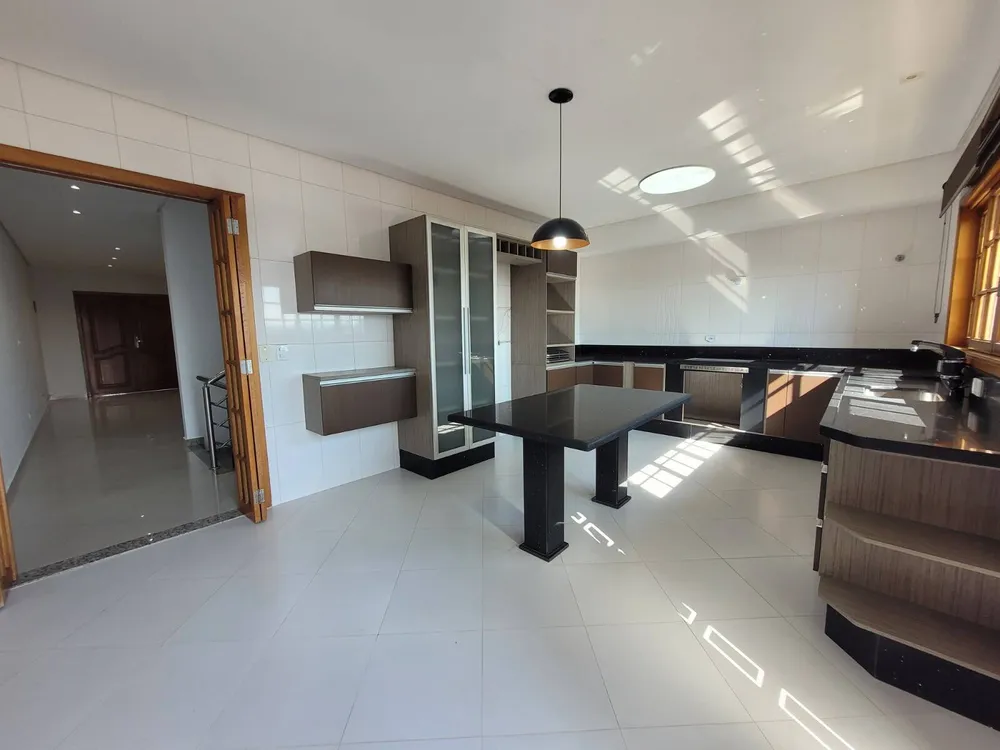 Sobrado, 3 quartos, 235 m² - Foto 4