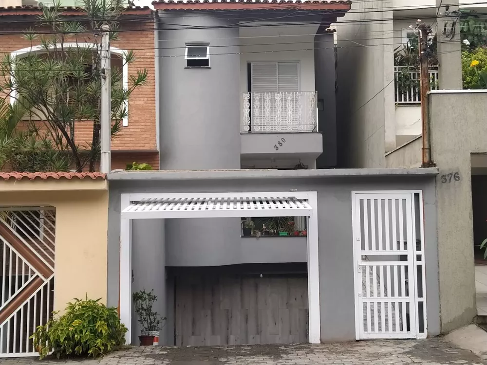 Sobrado à venda com 5 quartos, 289m² - Foto 1