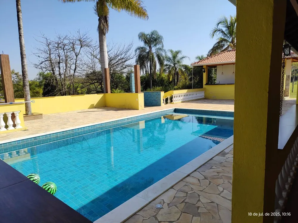 Chácara, 4 quartos, 327 m² - Foto 1