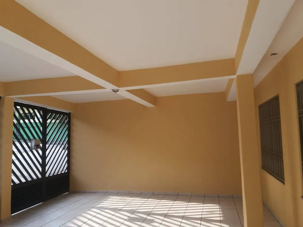 Sobrado, 3 quartos, 245 m² - Foto 1