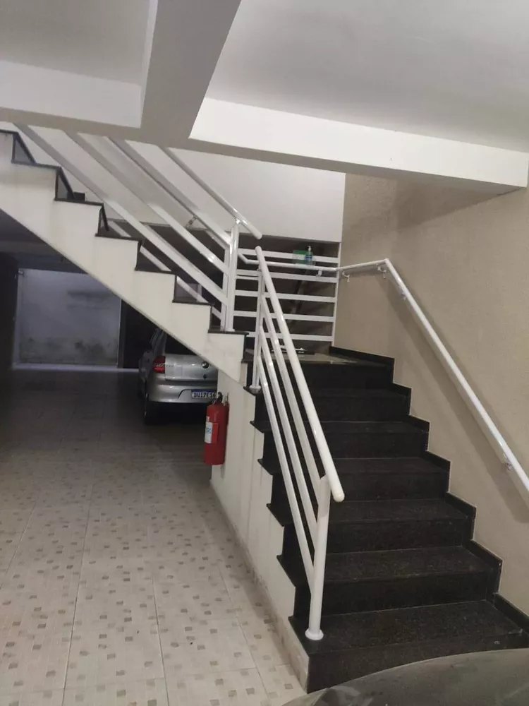 Apartamento à venda com 2 quartos, 50m² - Foto 2